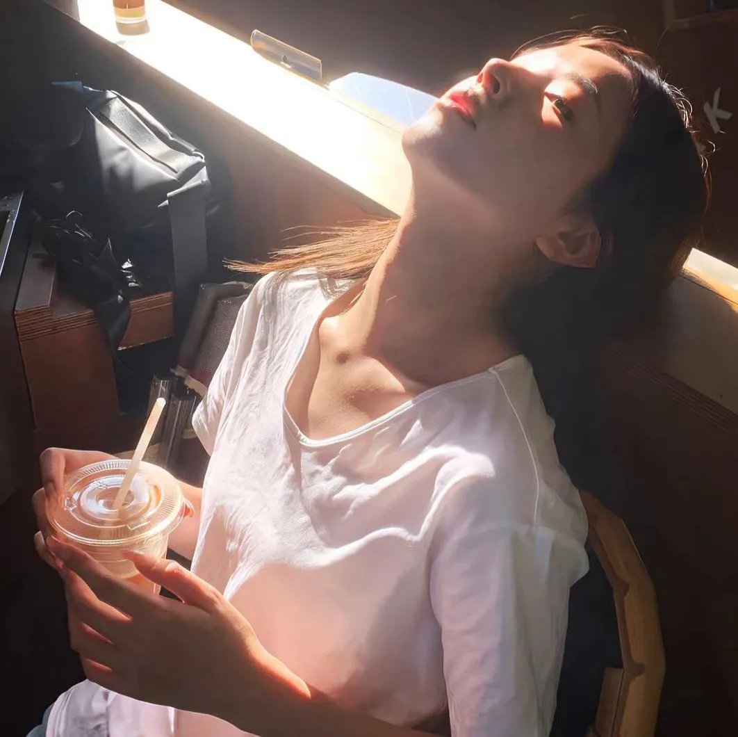 归来后我星途璀璨